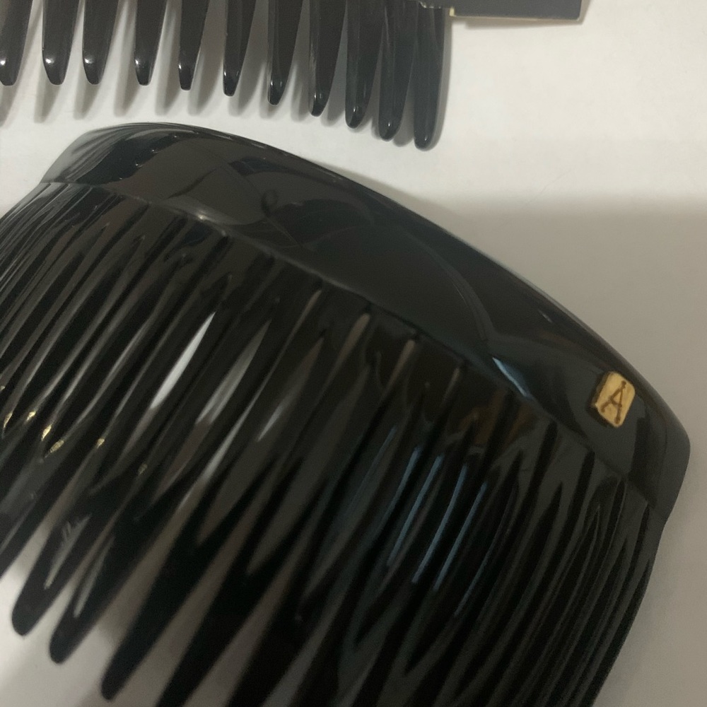 Vintage Handmade Alexandre de Paris Hair Comb